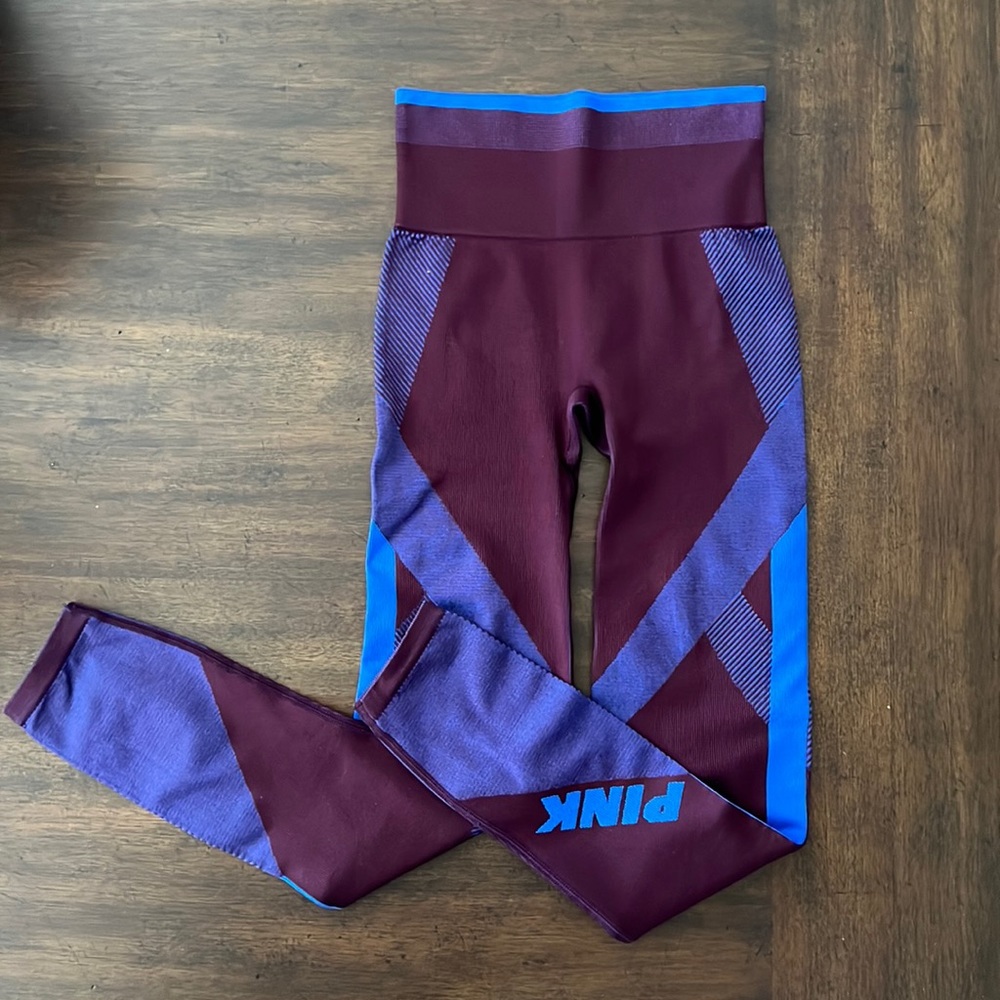 Victoria's Secret PINK Cool and Comfy Leggings